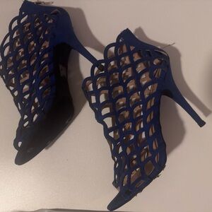 Zigi Soho Blue Heels with Elegant Cutout Design 4.5 in heel